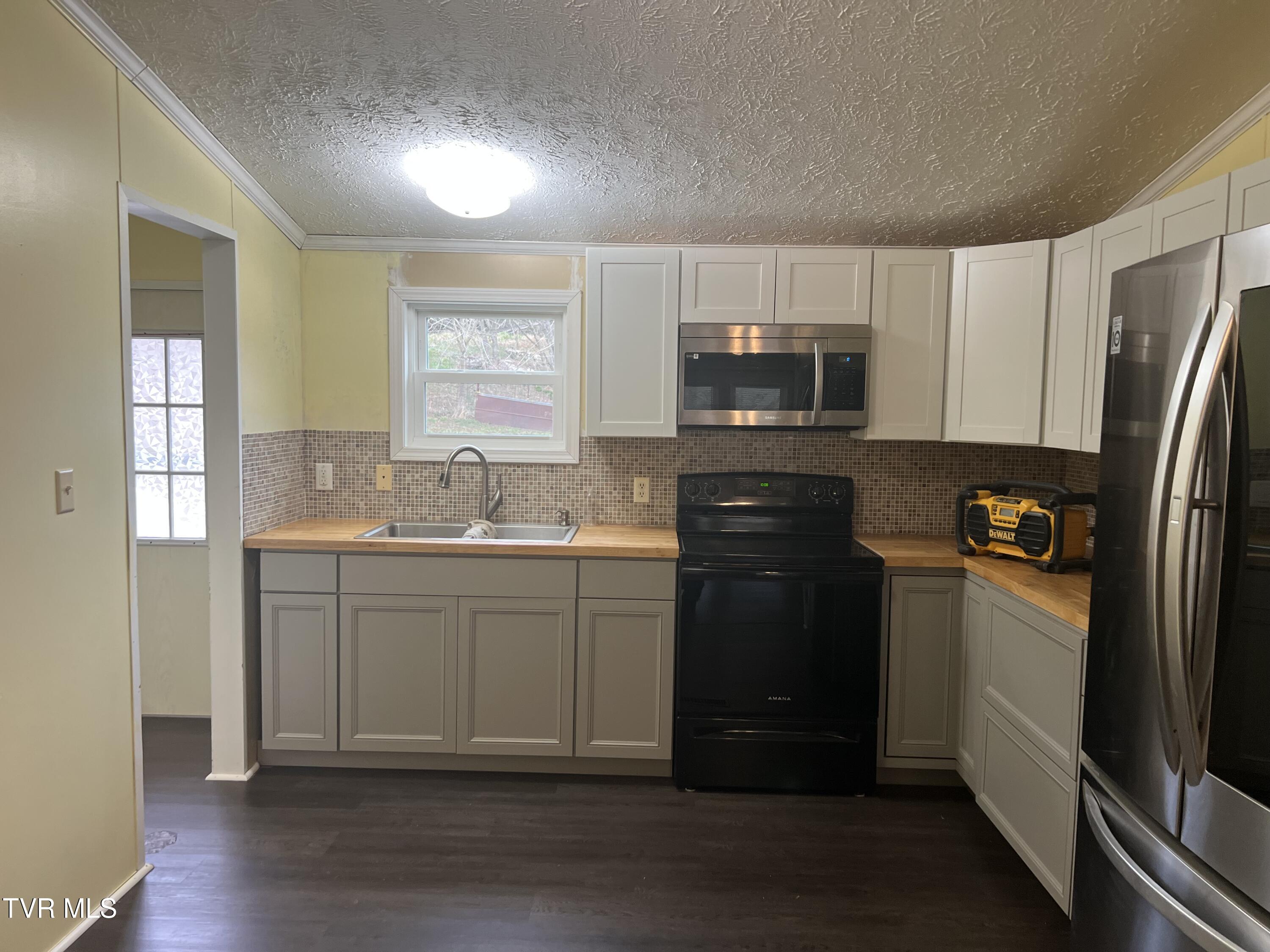 5244 Lower Wallens Creek Road, Jonesville, Virginia image 11