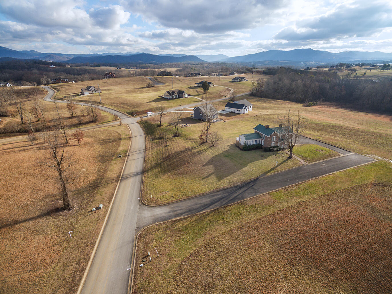 26 Links View Drive, Greeneville, Tennessee image 8
