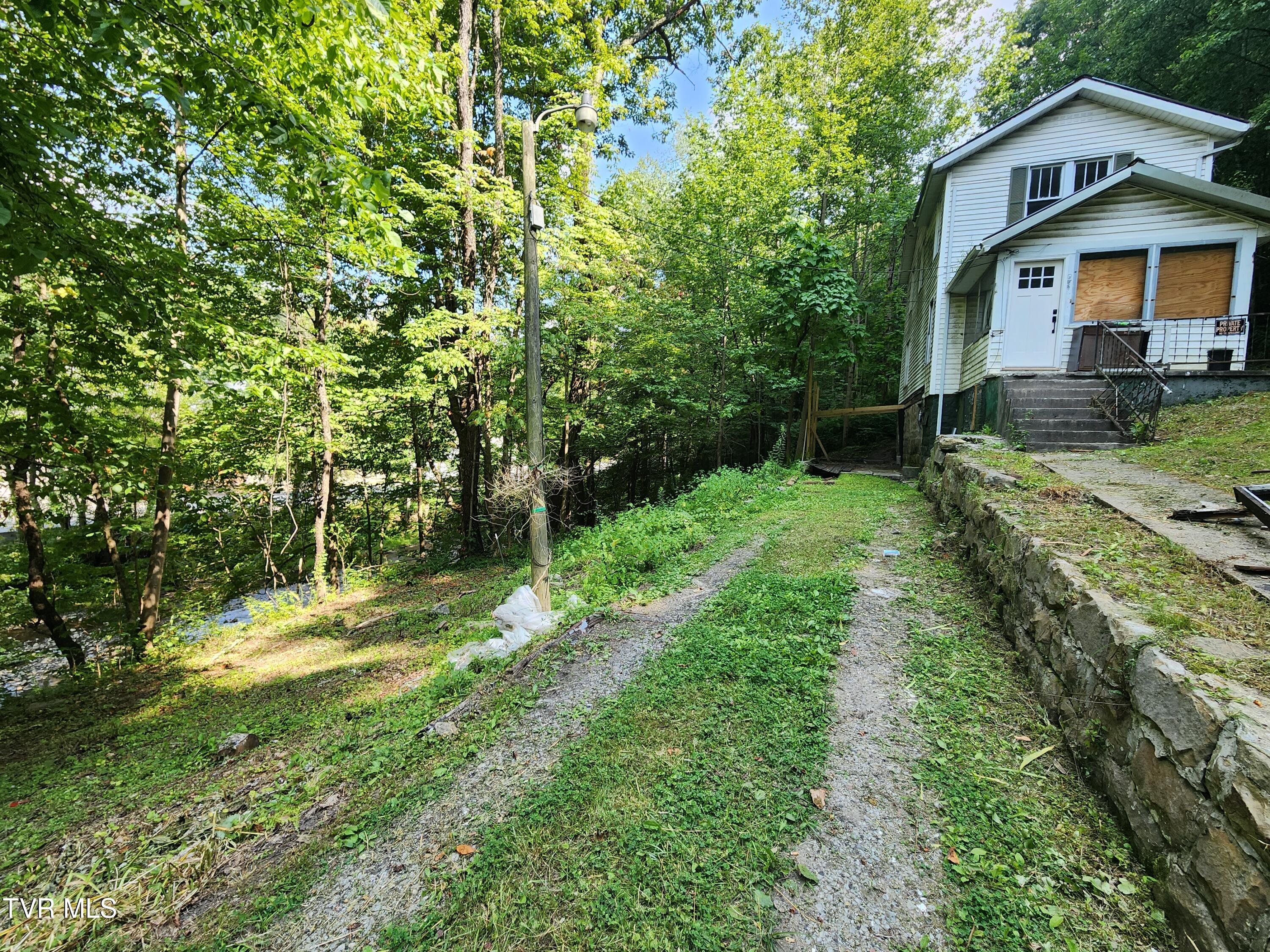 210 Callahan Ave, Appalachia, Virginia image 5
