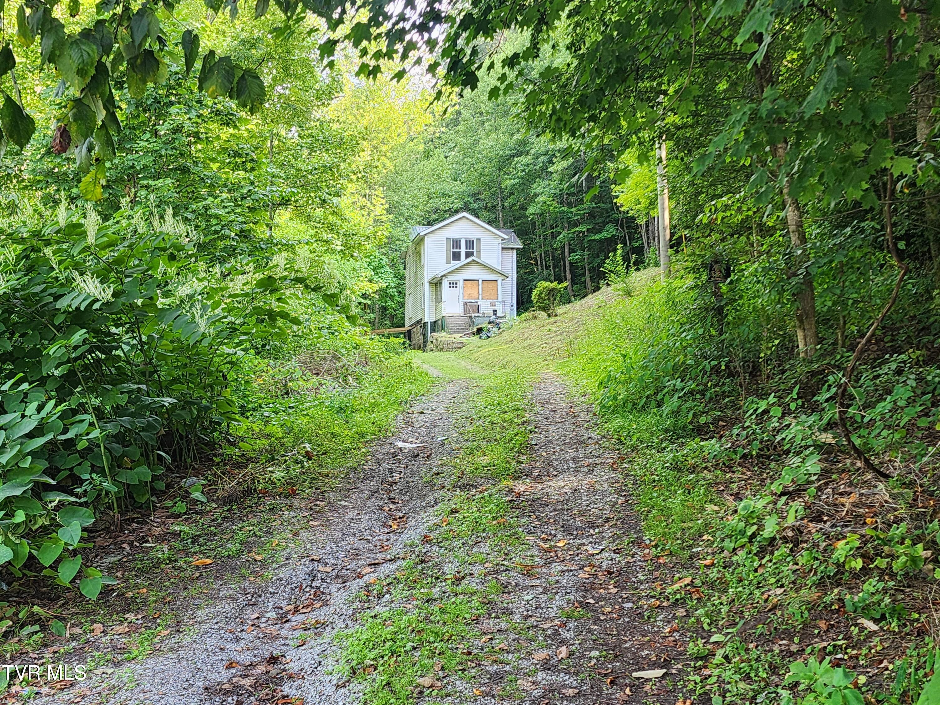 210 Callahan Ave, Appalachia, Virginia image 4