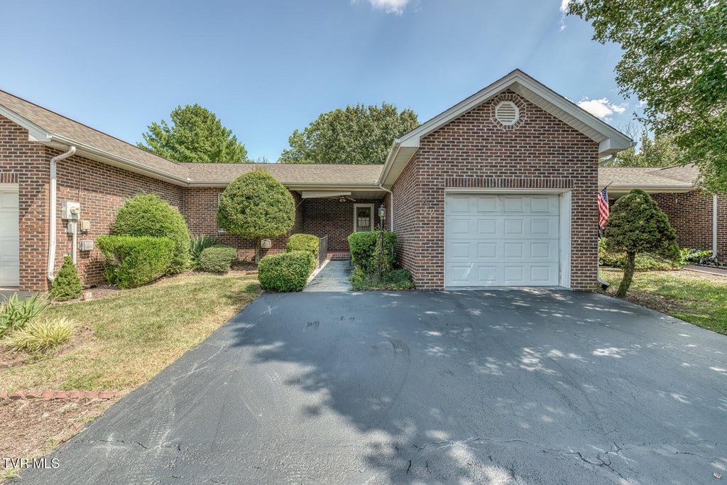 Photo of 1905 Knob Creek Road #22, Johnson City, TN 37604 (MLS # 10000547)