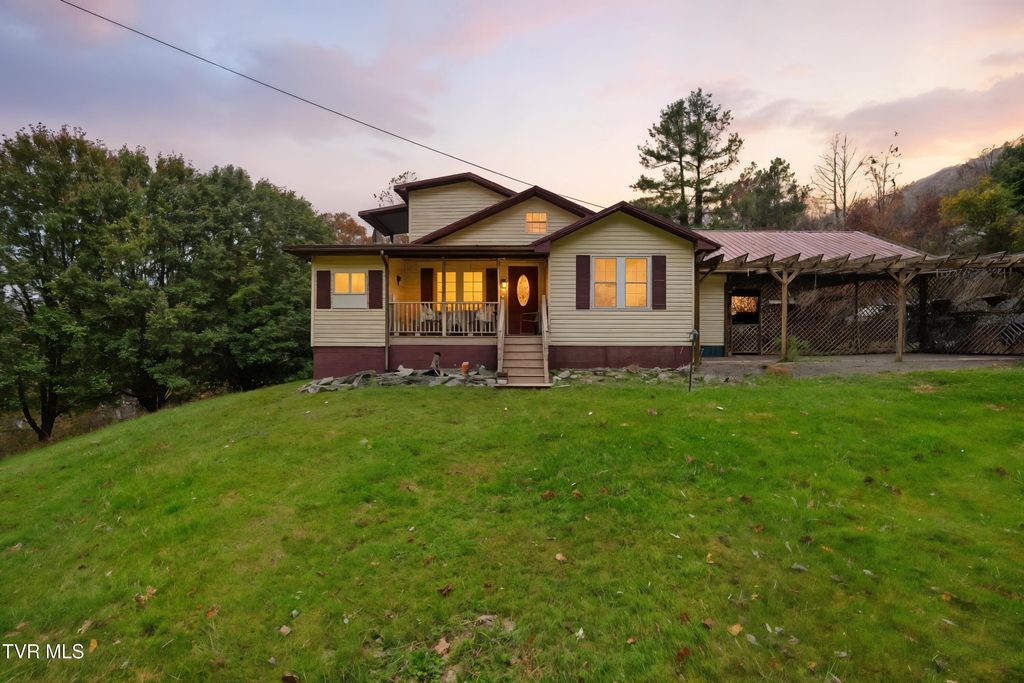 Photo of 7229 Rocky Fork Road, Wise, VA 24293 (MLS # 9987920)