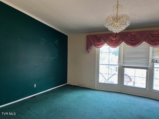 7900 High Oak Road, Pound, Virginia image 3