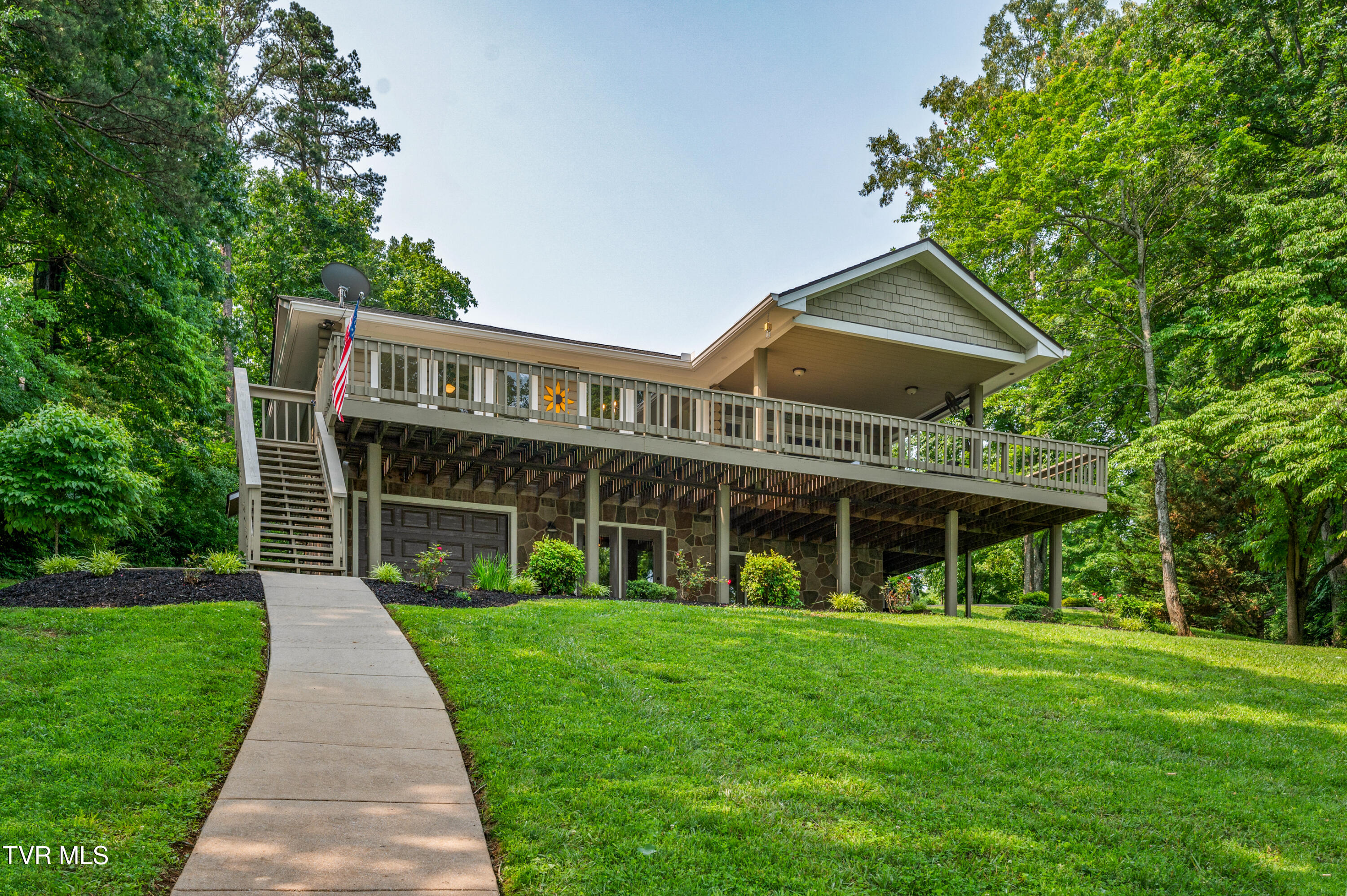 660 Heather Brook Circle, Jefferson City, Tennessee image 3