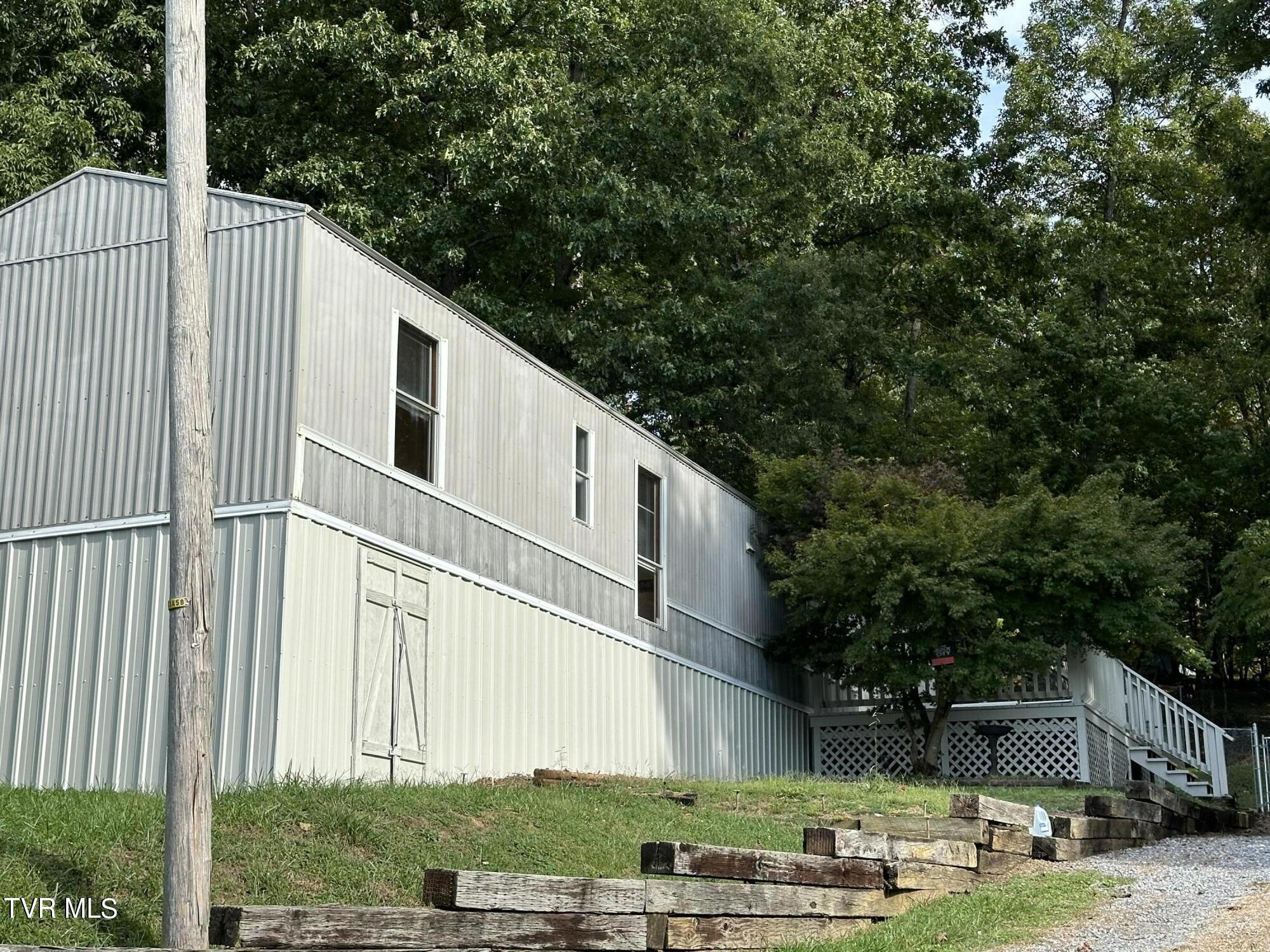 1370 Lovelace Road, Fall Branch, Tennessee image 4