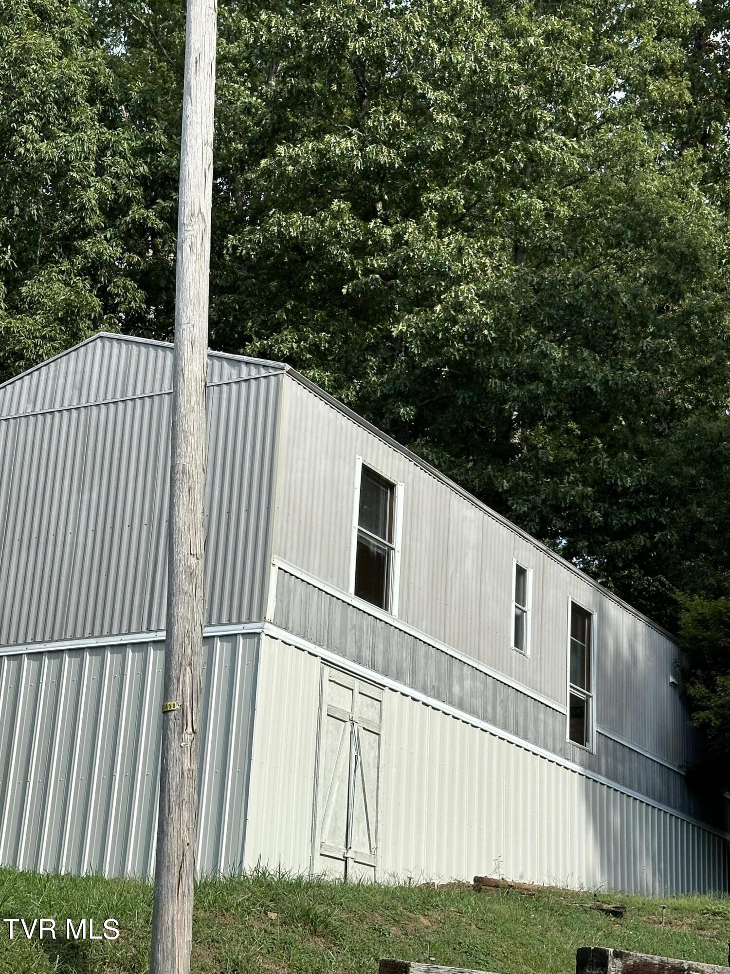 1370 Lovelace Road, Fall Branch, Tennessee image 14