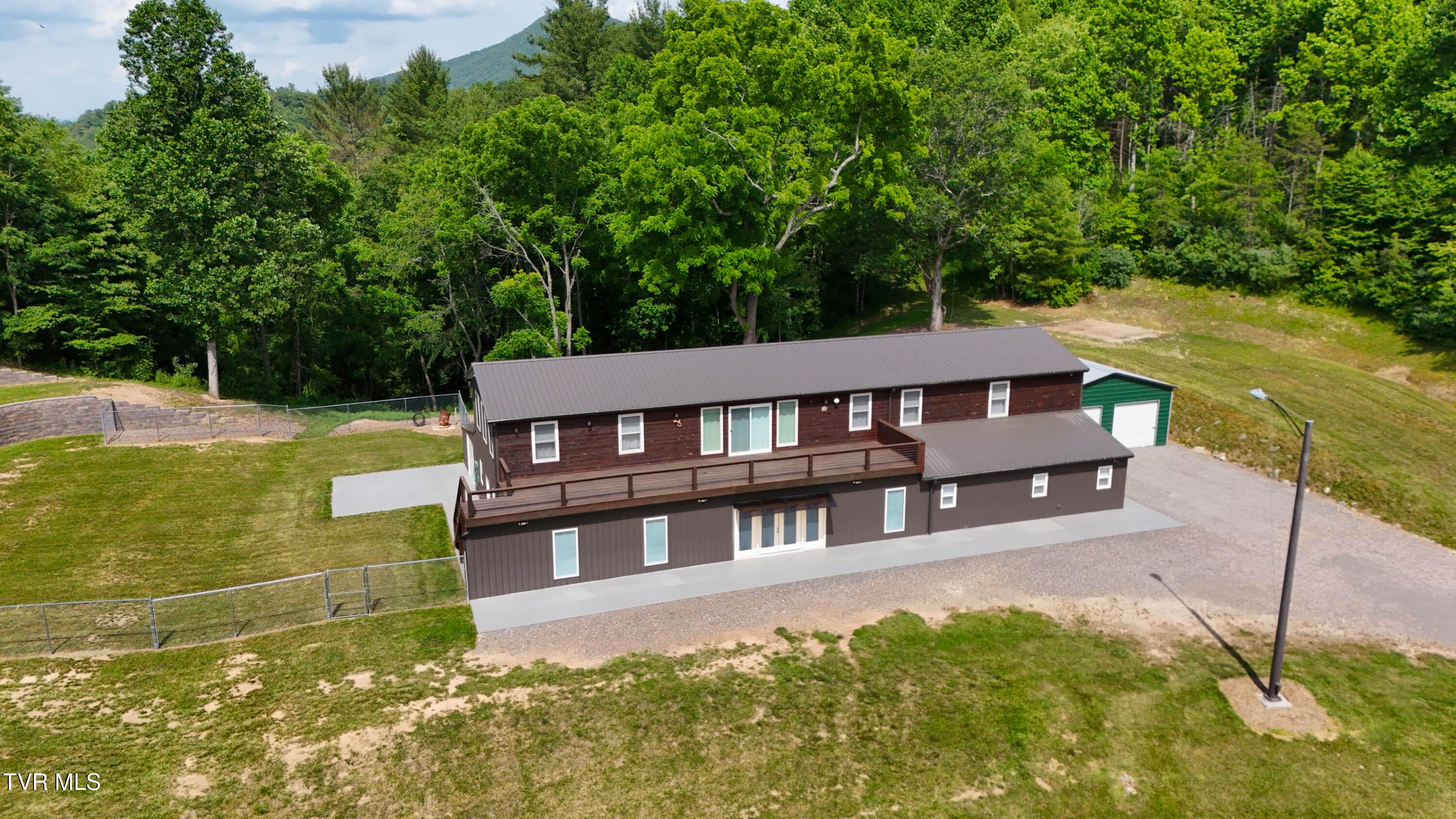 4125 Pine Orchard Road