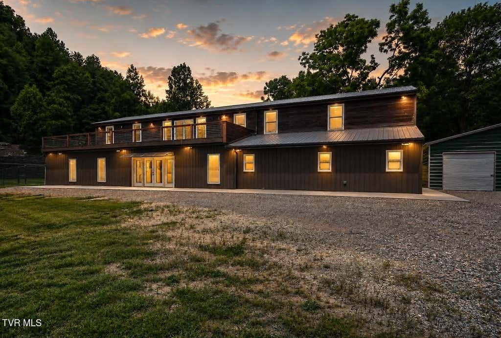 Photo of 4125 Pine Orchard Road, Butler, TN 37640 (MLS # 9996716)