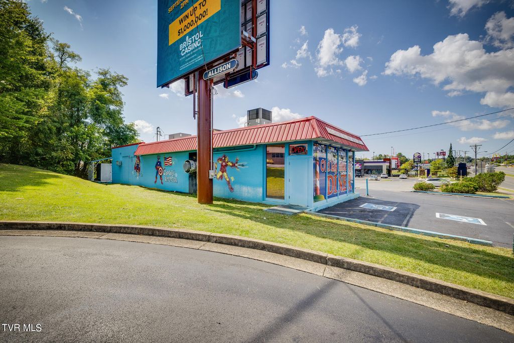 Photo of 2520 State Street, Bristol, TN 37620 (MLS # 9971504)