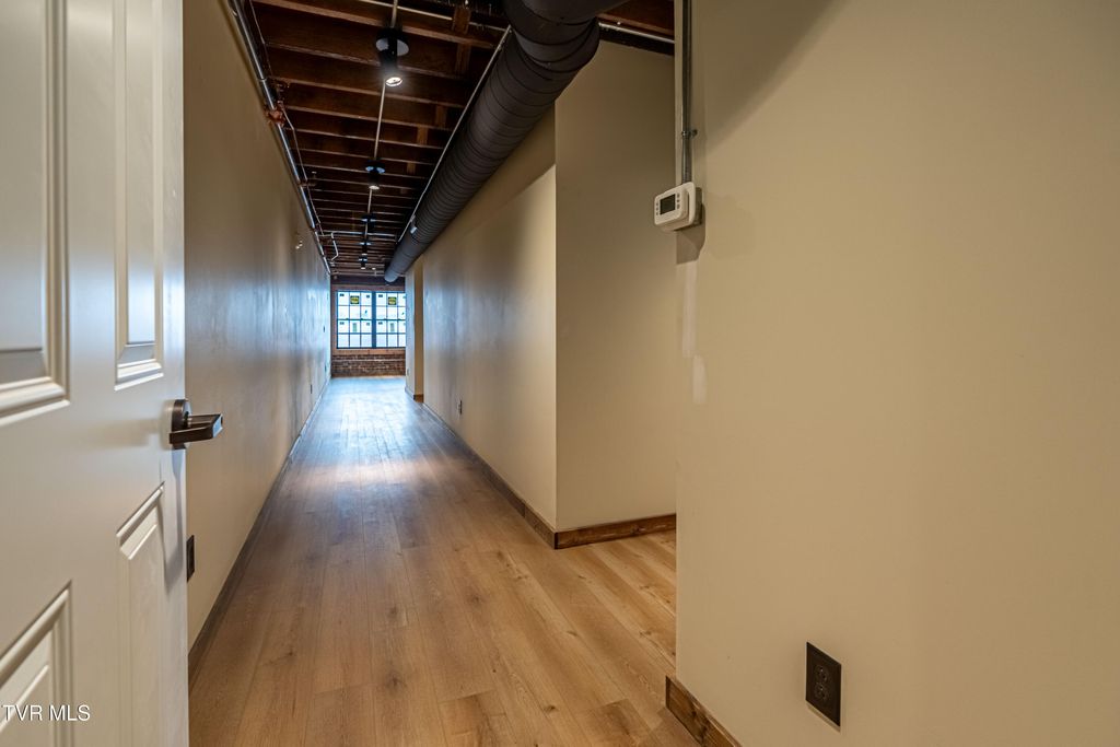 Photo of 453 Main Street #400, Kingsport, TN 37660 (MLS # 9990793)