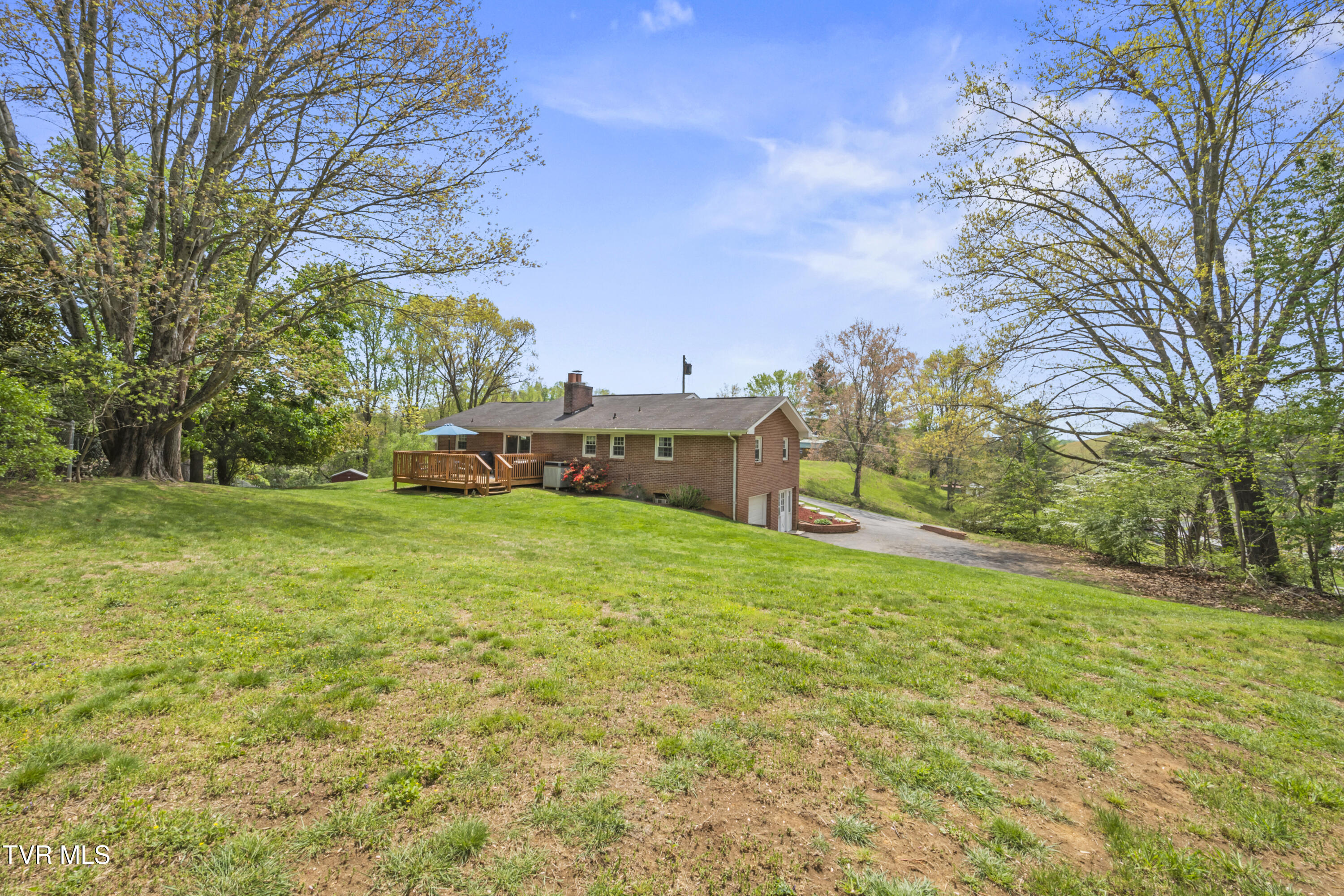 7357 White Pine Circle, Bristol, Virginia image 47