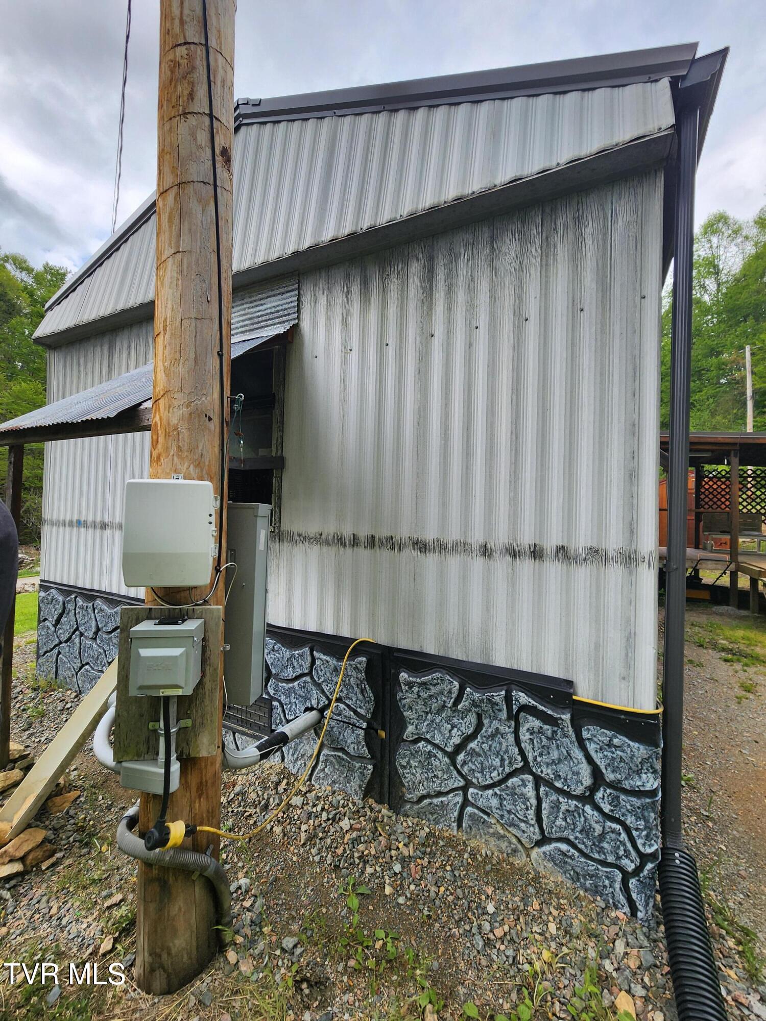 1026 Mcewen Road, Mountain City, Tennessee image 37