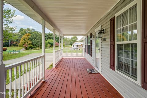 Tiny photo for 3424 Street Drive, Johnson City, TN 37604 (MLS # 9986322)