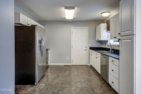 Tiny photo for 3424 Street Drive, Johnson City, TN 37604 (MLS # 9986322)