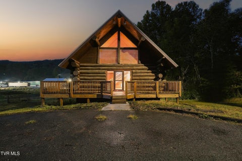 Photo of 8407 Highway 19e, Roan Mountain, TN 37687 (MLS # 10001287)