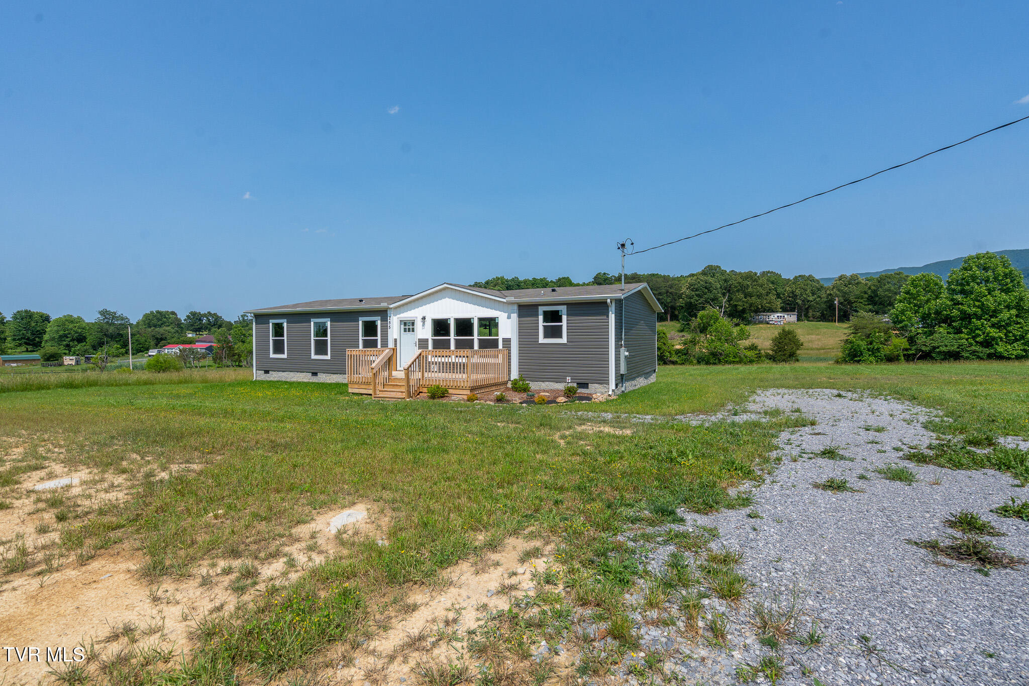 255 Piney Grove Road, Greeneville, Tennessee image 2