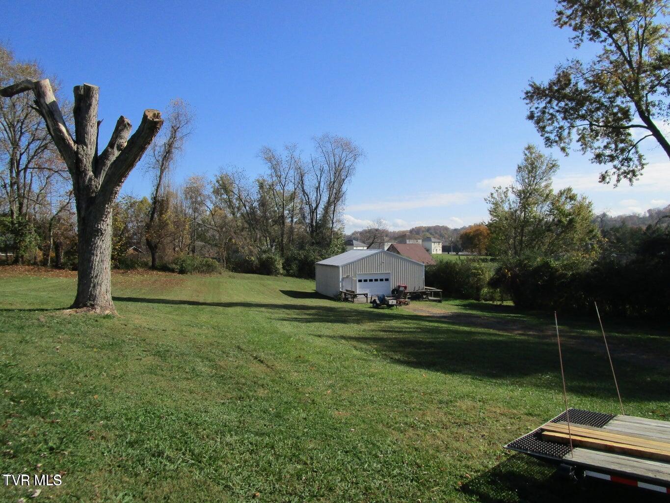 2200 Hicks Road, Johnson City, Tennessee image 2