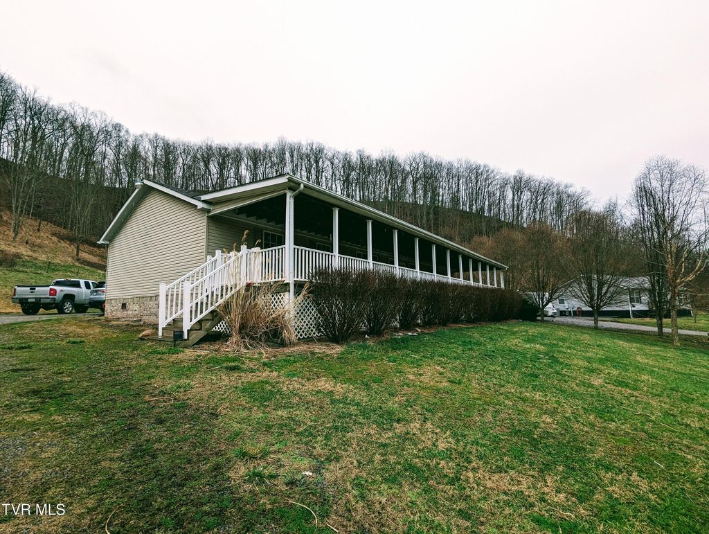 Photo of 605 Charles Street, Clintwood, VA 24228 (MLS # 9990762)