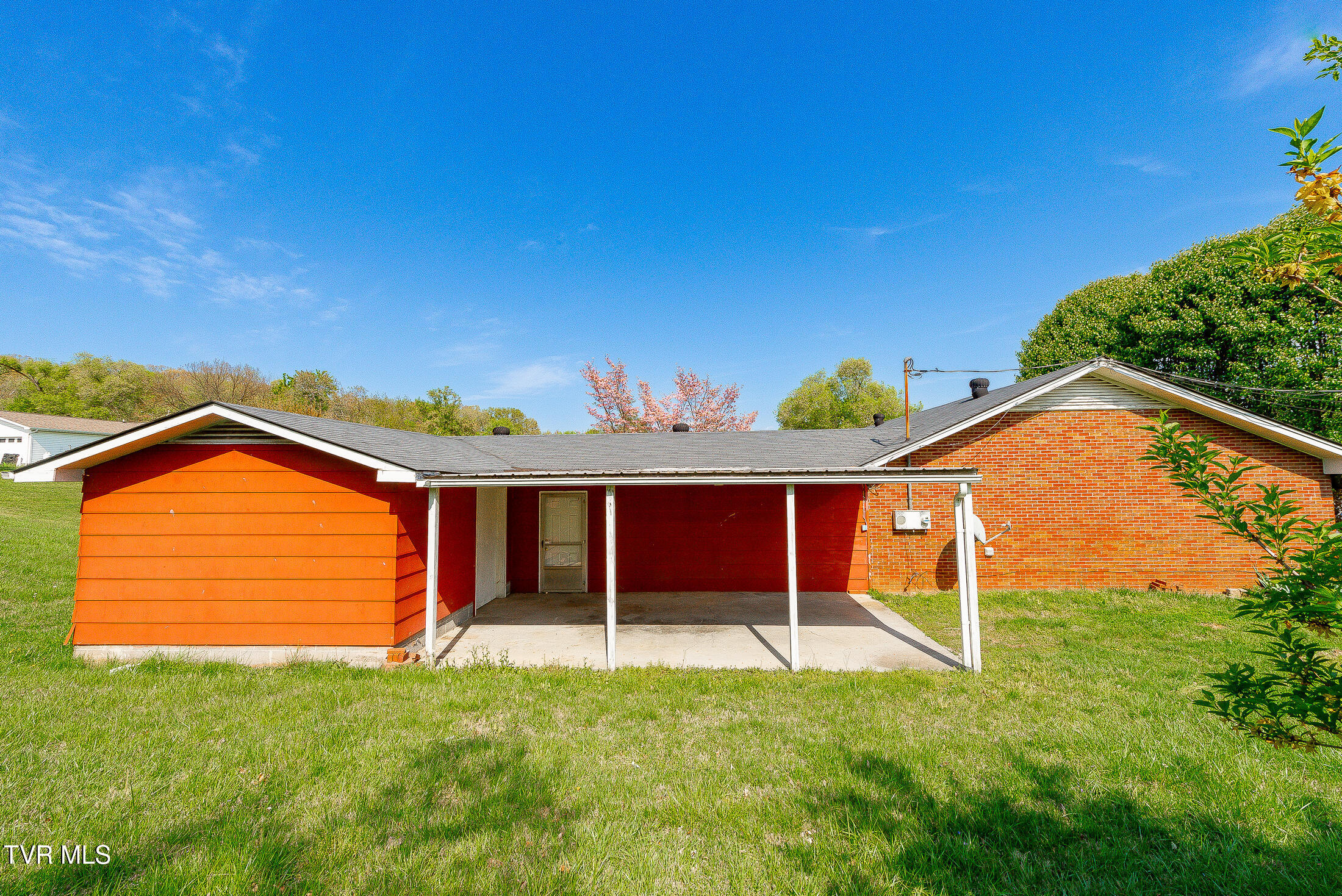 1310 Lake Street, Kingsport, Tennessee image 3