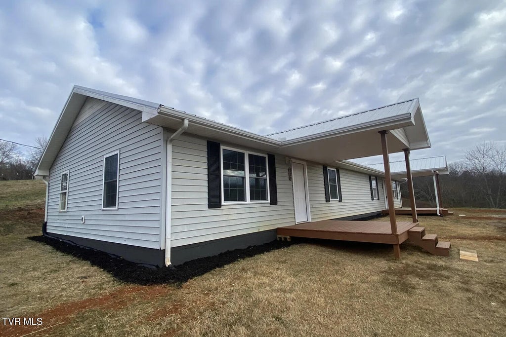Photo of 420 Cottage Way, Parrottsville, TN 37843 (MLS # 10002410)
