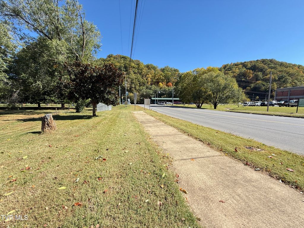Photo of 0 Elk Avenue, Elizabethton, TN 37643 (MLS # 9988203)