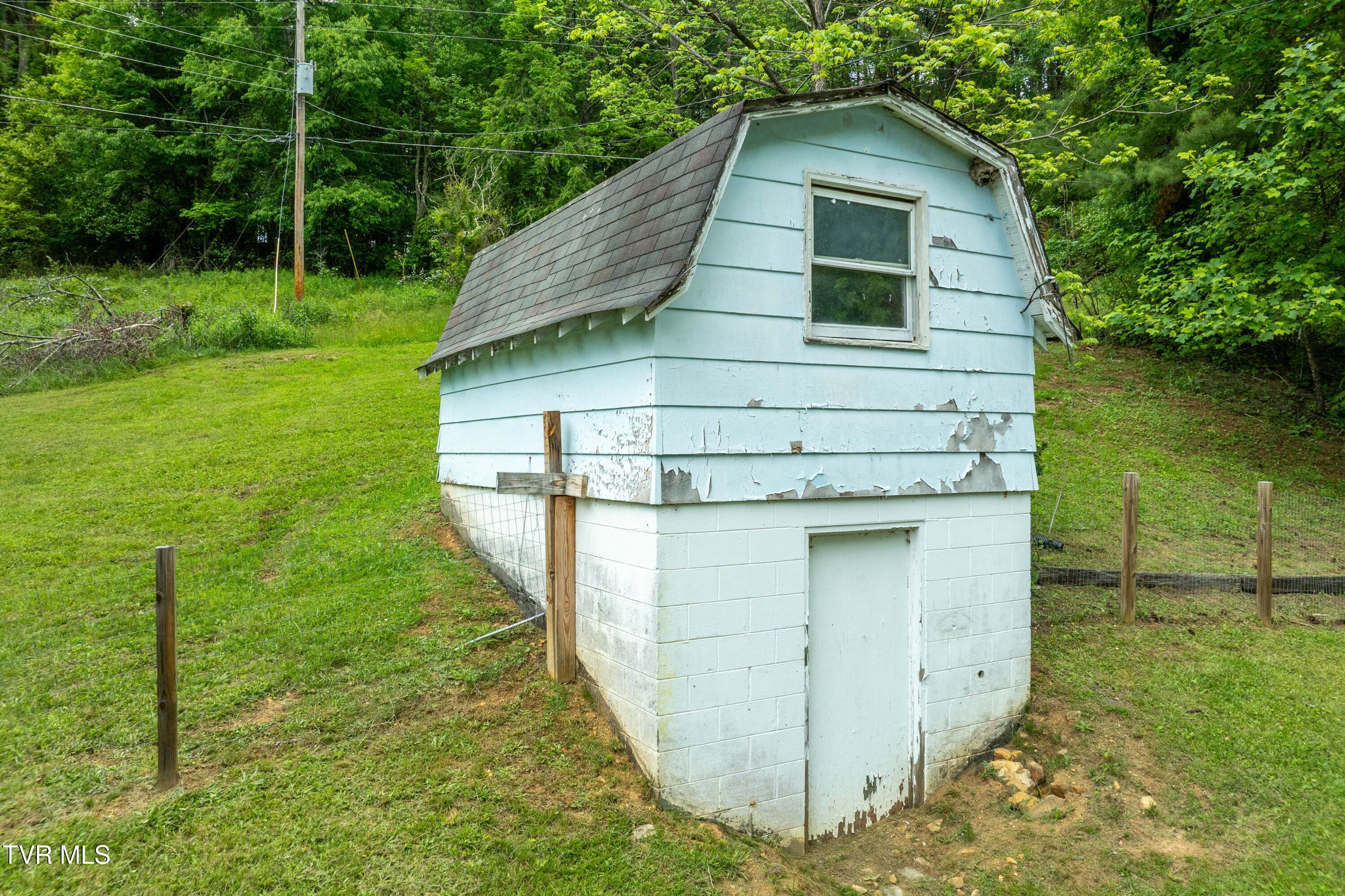 481 Fox Hollow Hollow, Mountain City, Tennessee image 13