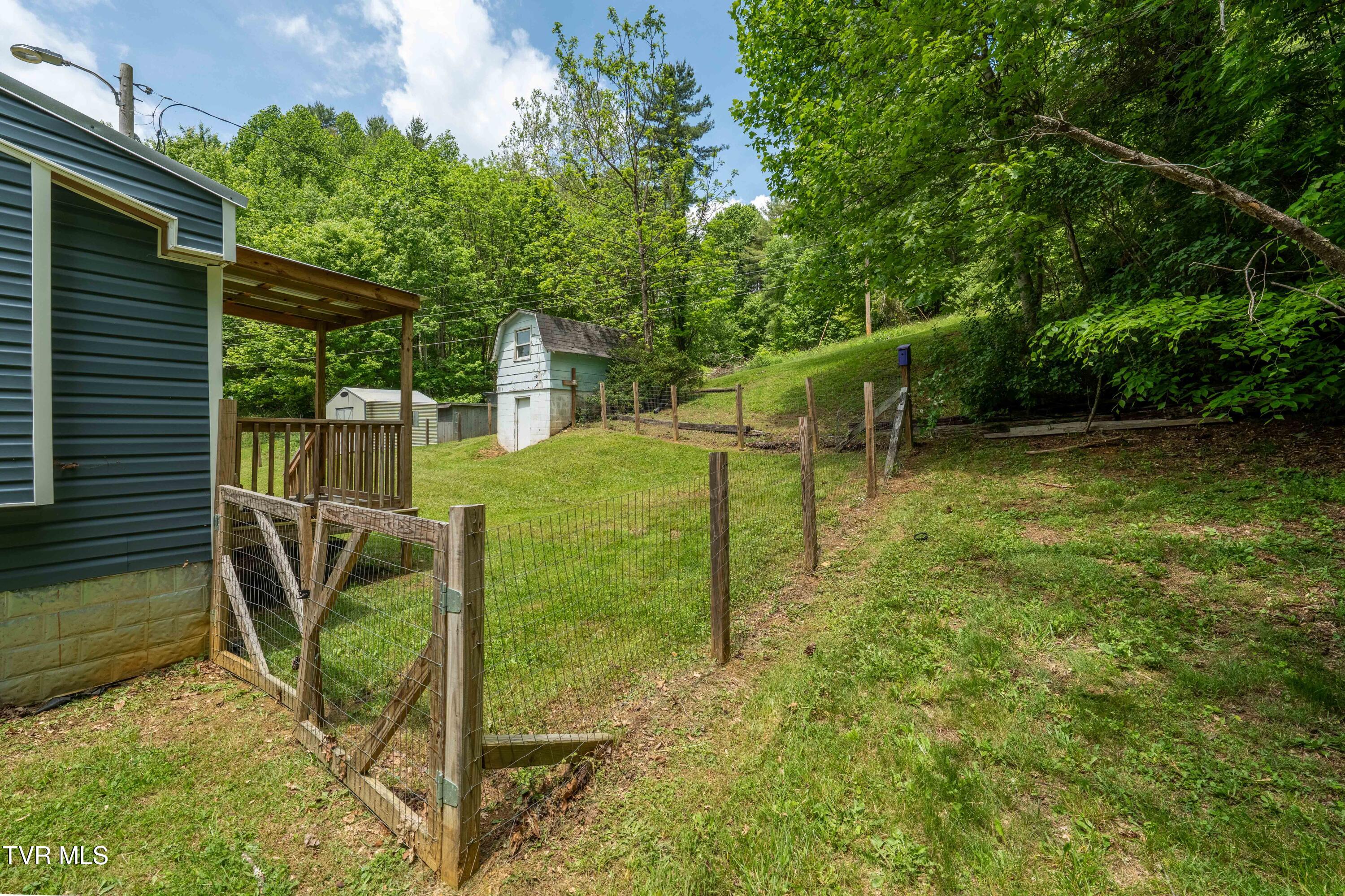 481 Fox Hollow Hollow, Mountain City, Tennessee image 19