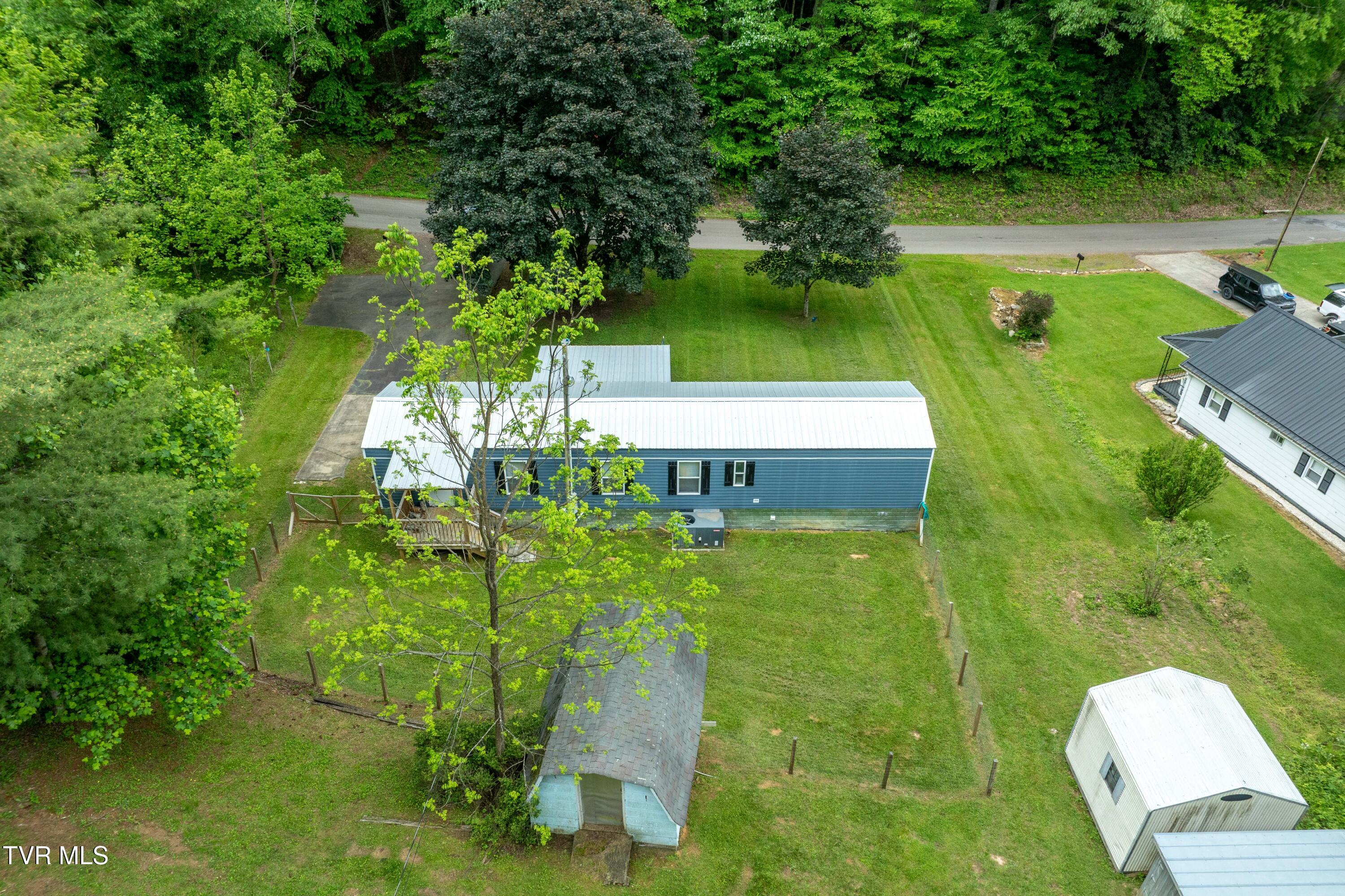 481 Fox Hollow Hollow, Mountain City, Tennessee image 6