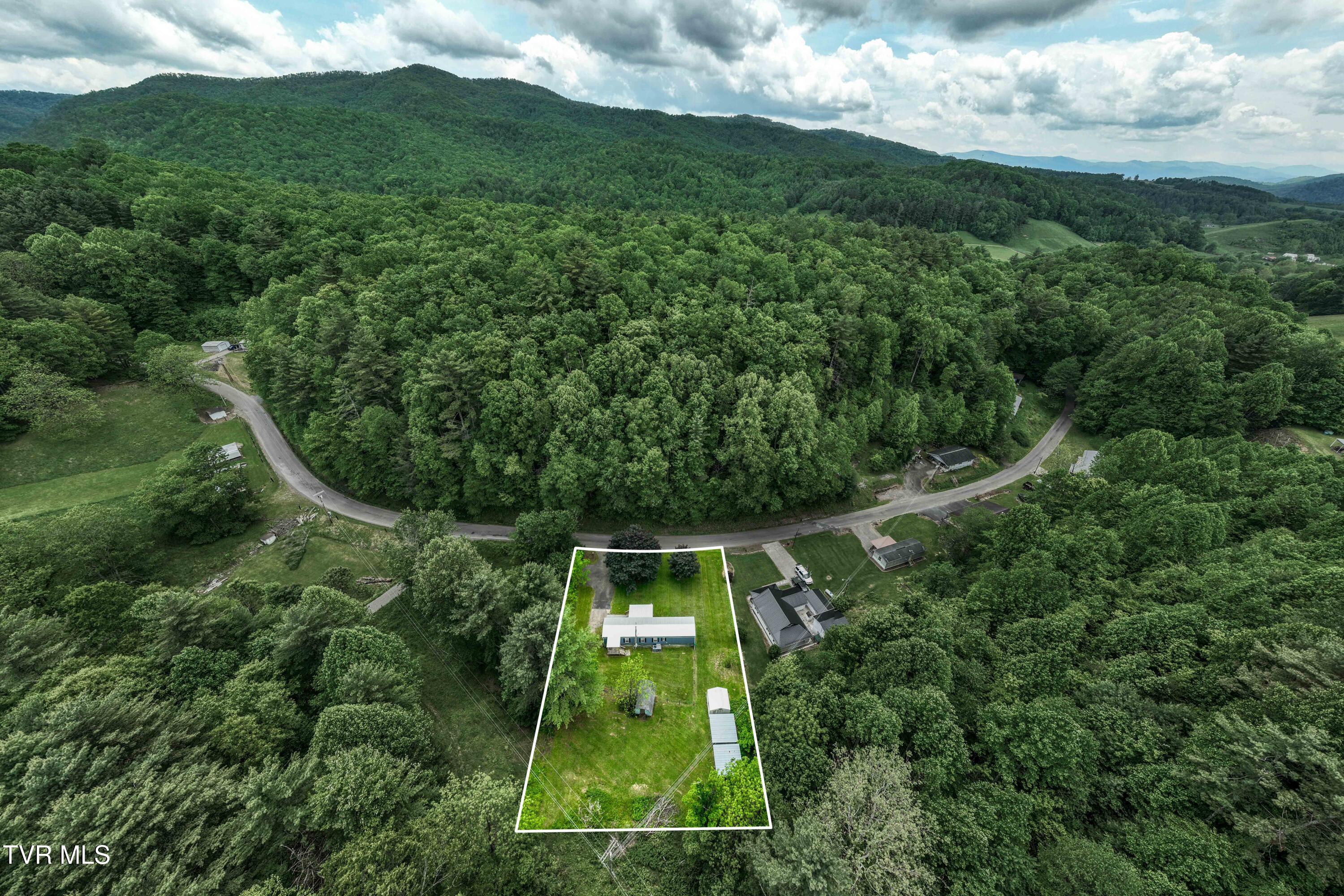 481 Fox Hollow Hollow, Mountain City, Tennessee image 50