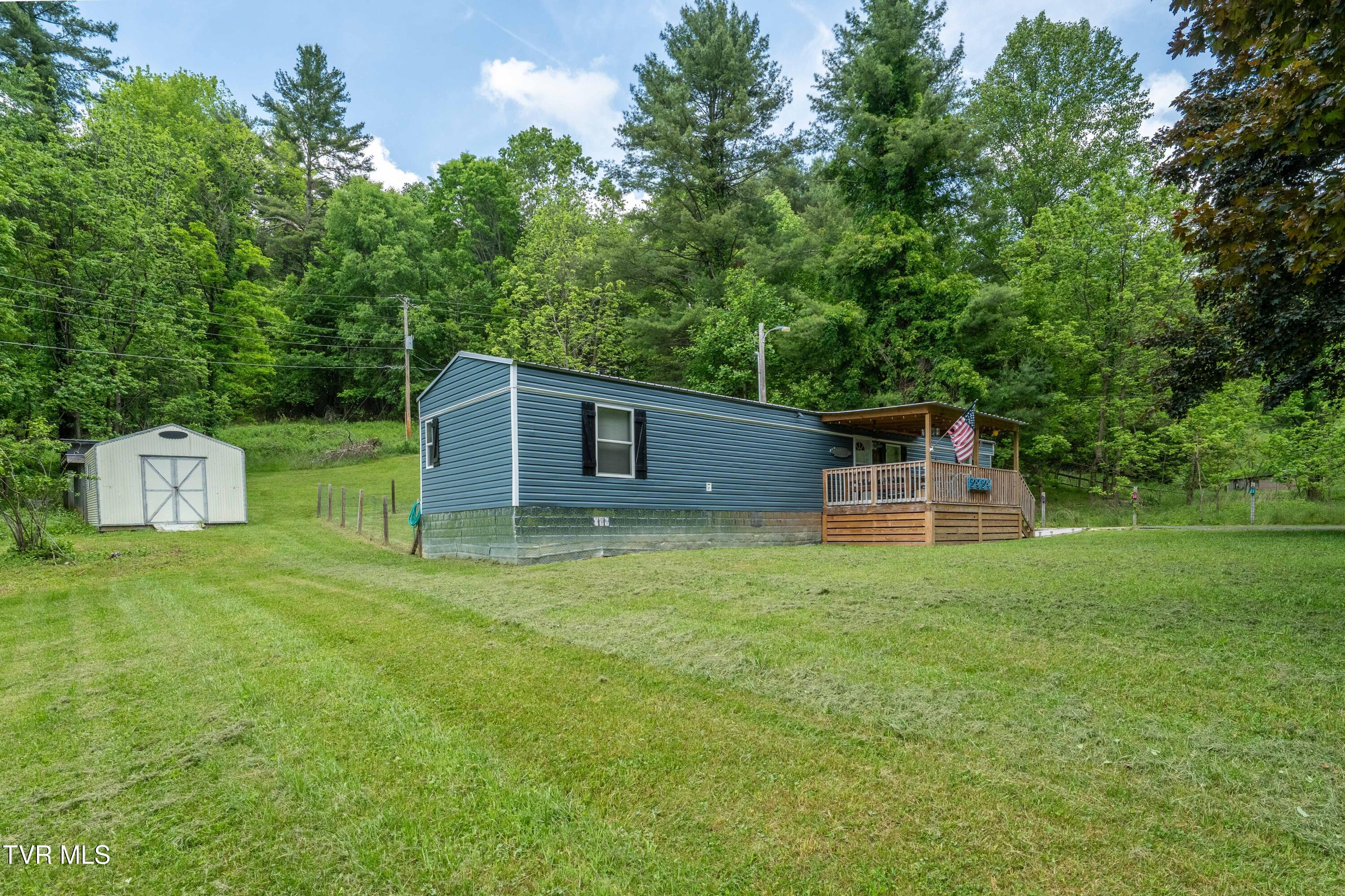 481 Fox Hollow Hollow, Mountain City, Tennessee image 11