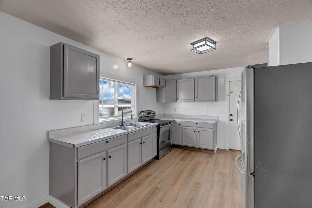 Photo of 211 Mount Zion Church Road, Jonesborough, TN 37659 (MLS # 9988564)