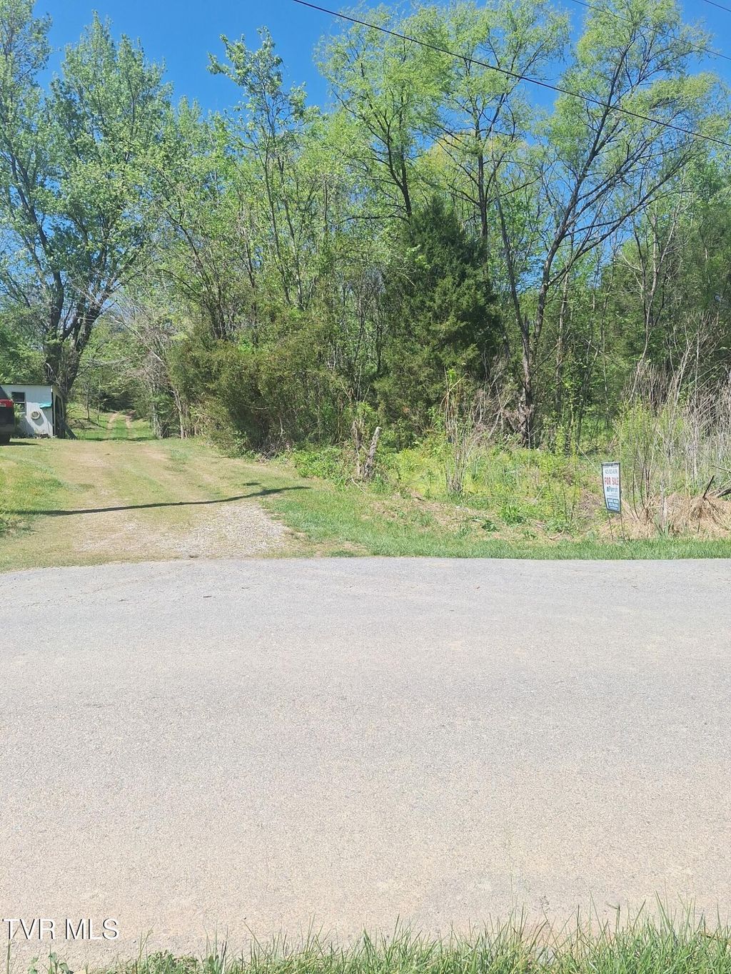 Photo of 692 Gatewood Road, Greeneville, TN 37745 (MLS # 9993969)