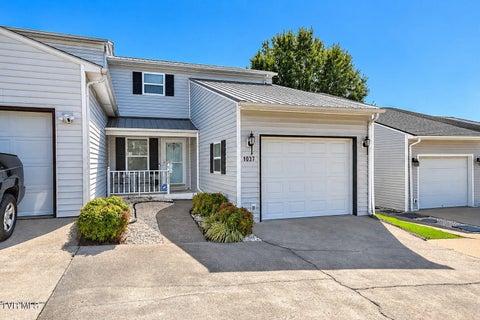 Photo of 1037 Sun Valley Village #1037, Greeneville, TN 37745 (MLS # 10002418)