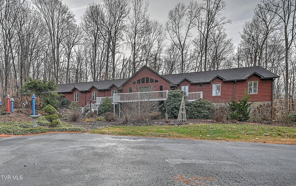 Photo of 311 Big Springs Road, Elizabethton, TN 37643 (MLS # 9989173)