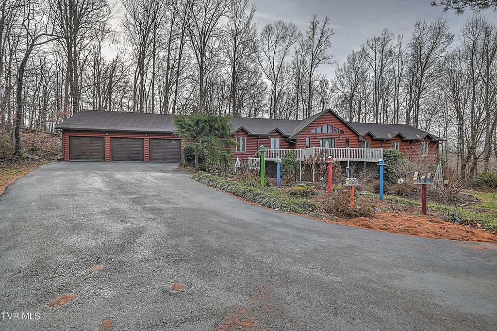 Photo of 311 Big Springs Road, Elizabethton, TN 37643 (MLS # 9989173)