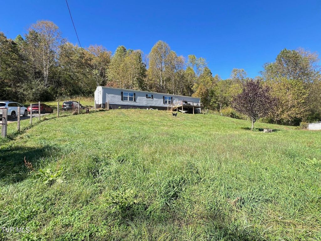 Photo of 192 Morey Hyder Road, Johnson City, TN 37601 (MLS # 9987088)