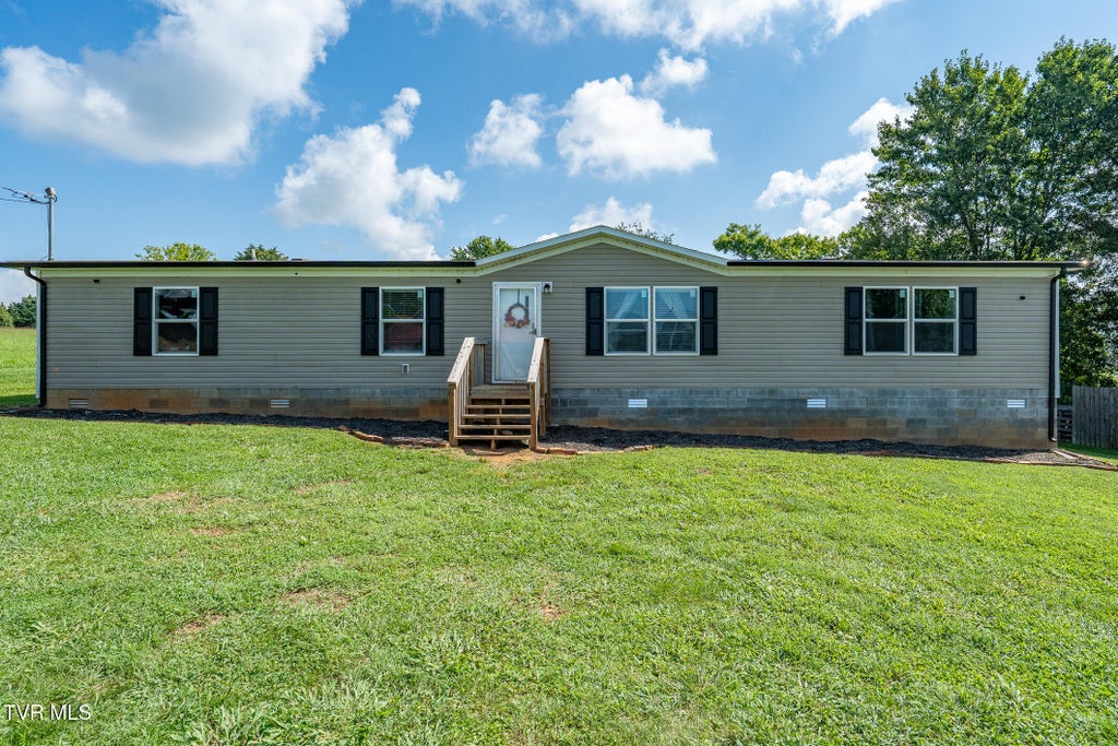 Photo of 447 Sand Valley Road, Jonesborough, TN 37659 (MLS # 9999780)