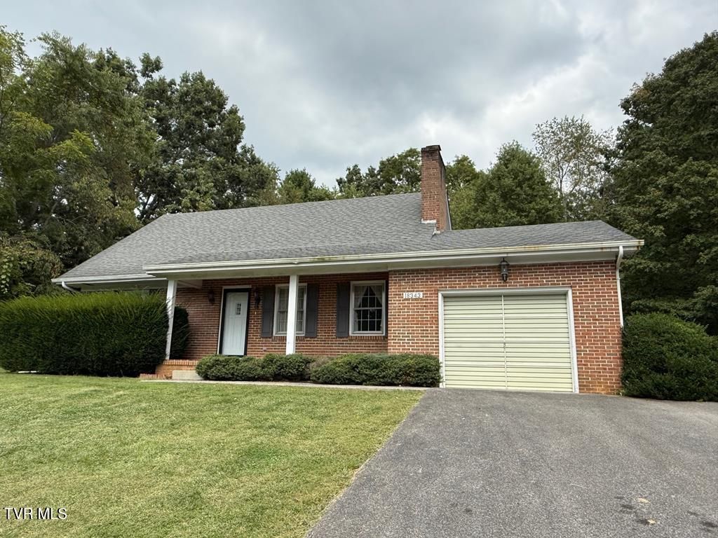 Photo of 18343 Westwood Drive Dr, Abingdon, VA 24211 (MLS # 9986055)