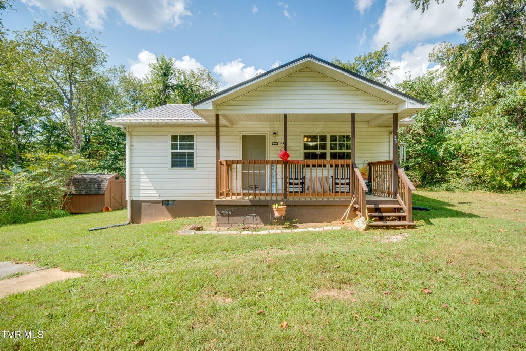 Photo of 22312 Spring Street, Jonesborough, TN 37659 (MLS # 10000932)