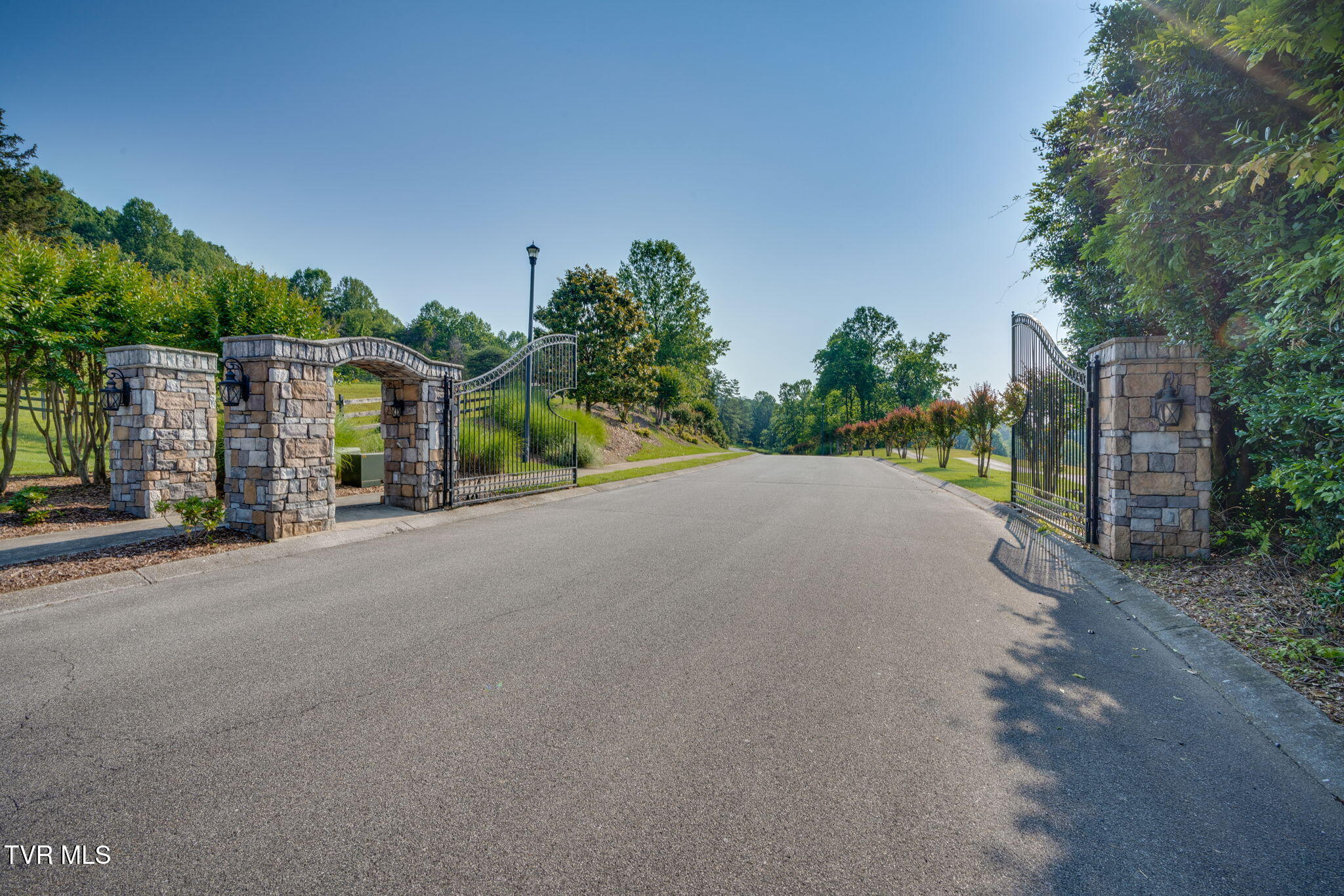 309 Golf Ridge Drive, Kingsport, Tennessee image 7