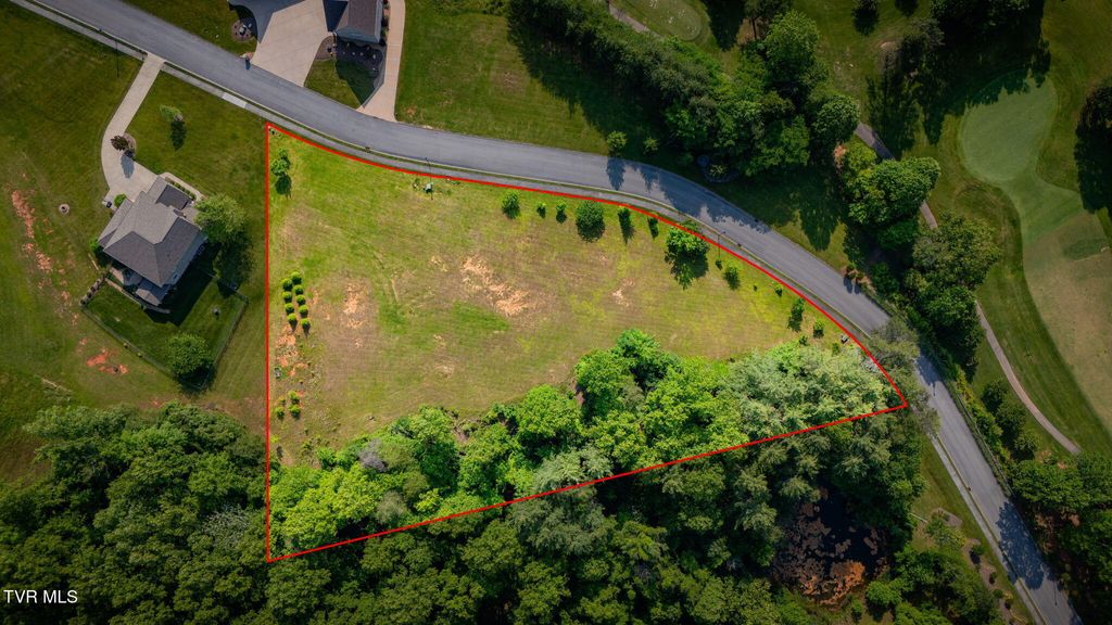 Photo of 309 Golf Ridge Drive, Kingsport, TN 37664 (MLS # 9981234)