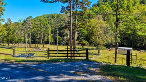 Vacant Land For Sale - 628 Grassy Creek Rd<br/> Rogersville, TN 37857
