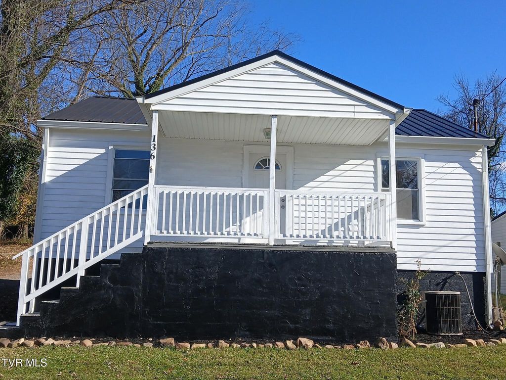 Photo of 136 Beaver Street #1, Bristol, VA 24201 (MLS # 9992176)