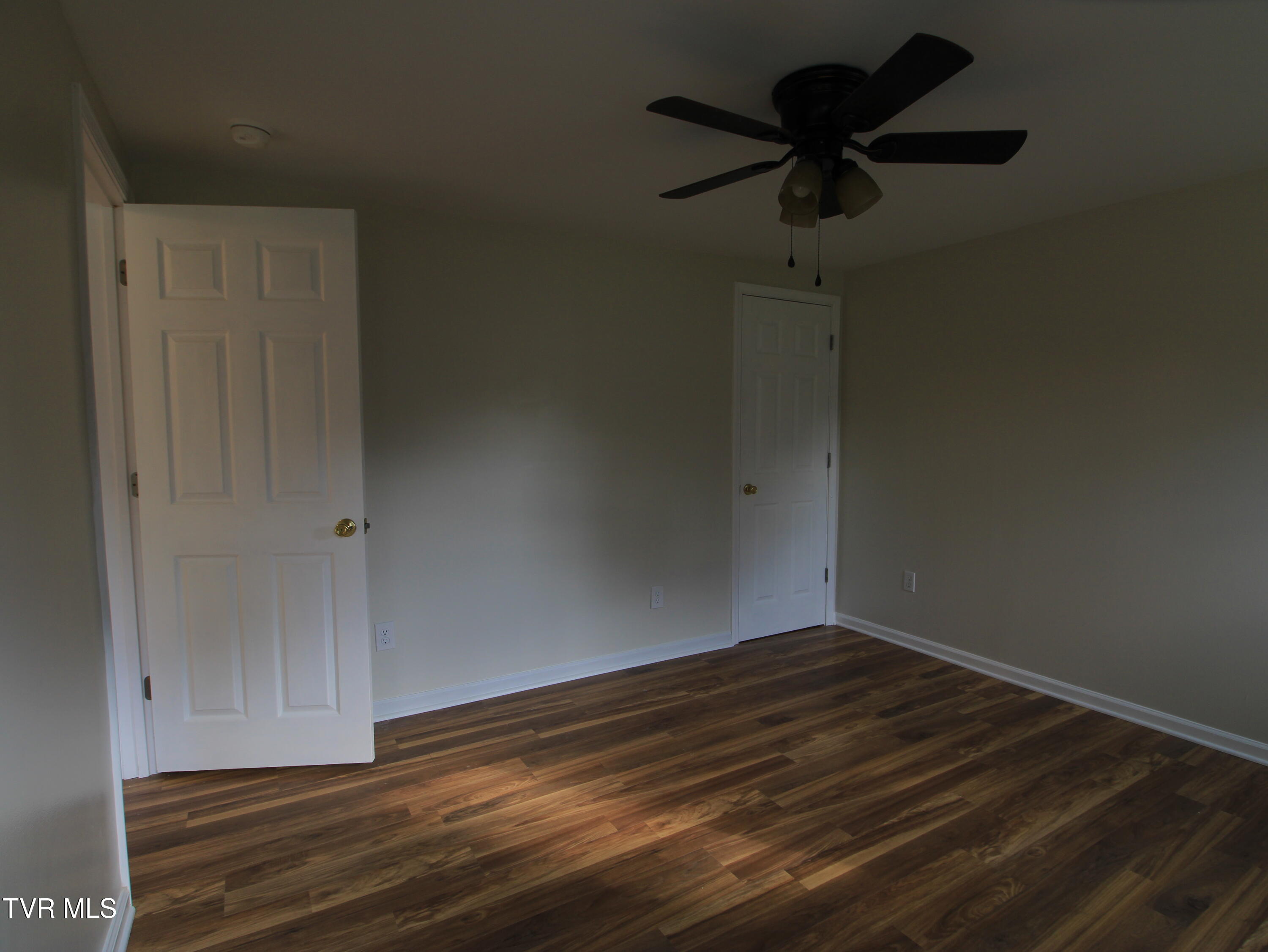 321 Chilhowie Avenue, Johnson City, Tennessee image 29