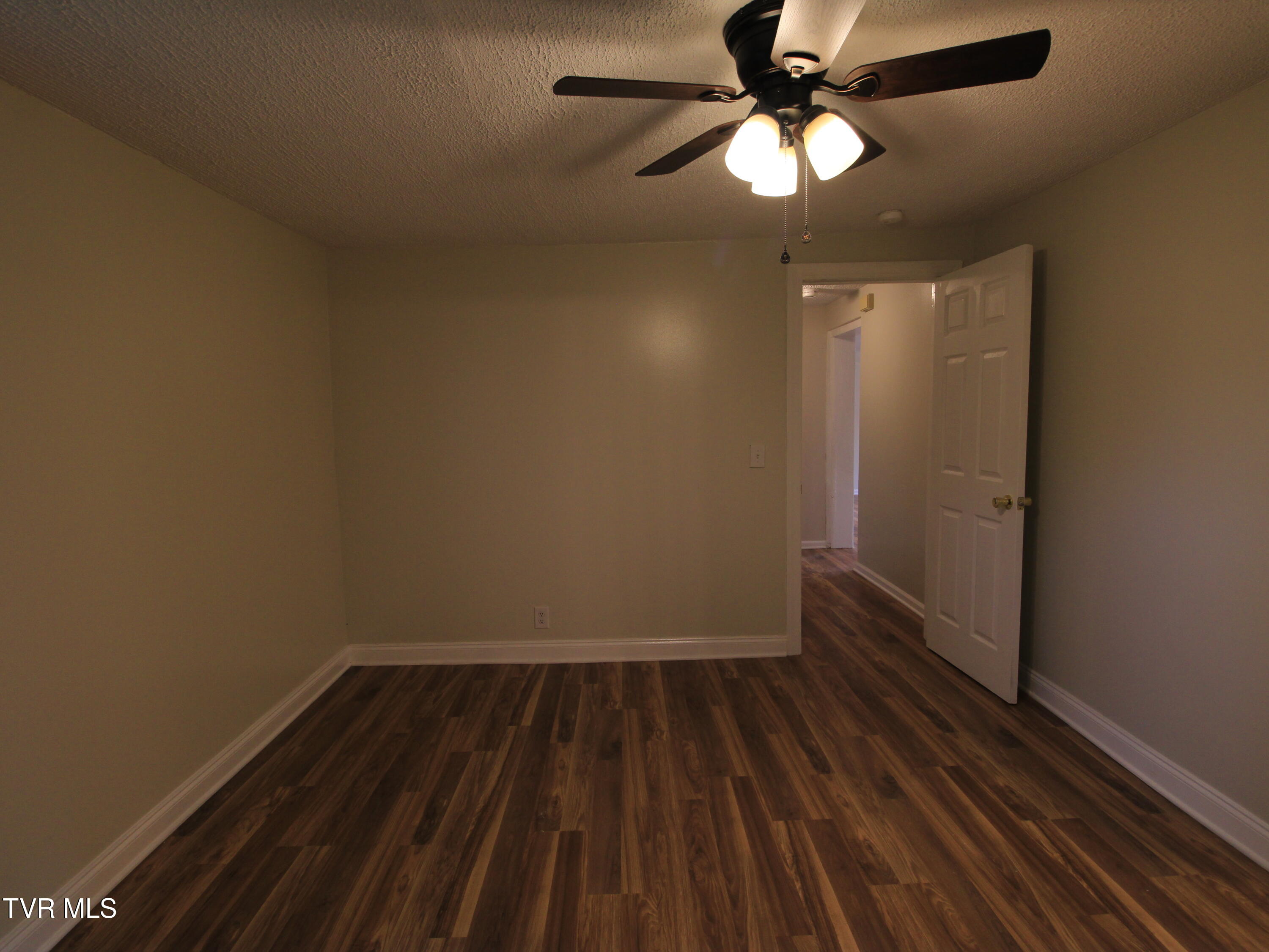 321 Chilhowie Avenue, Johnson City, Tennessee image 18