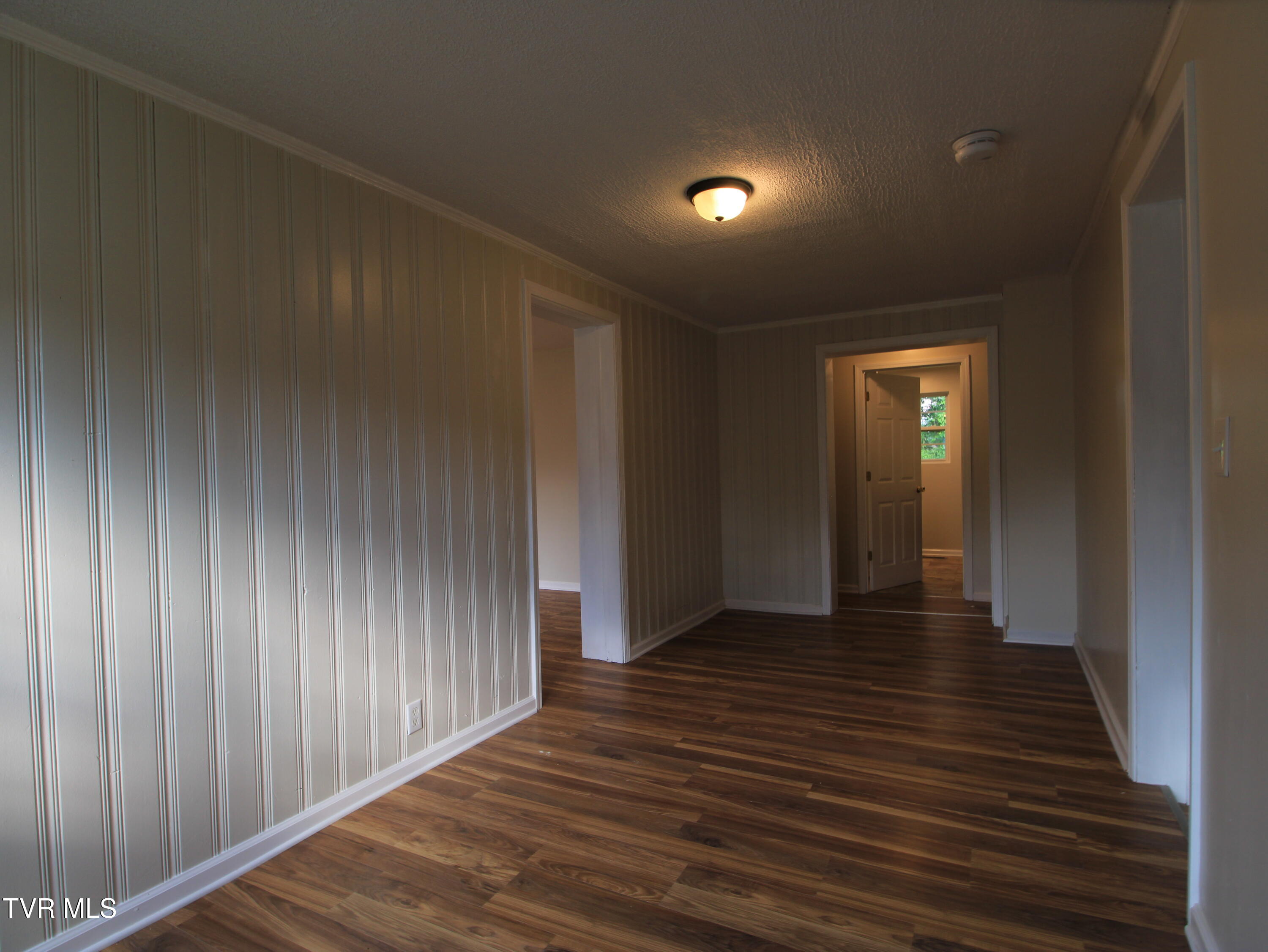 321 Chilhowie Avenue, Johnson City, Tennessee image 16