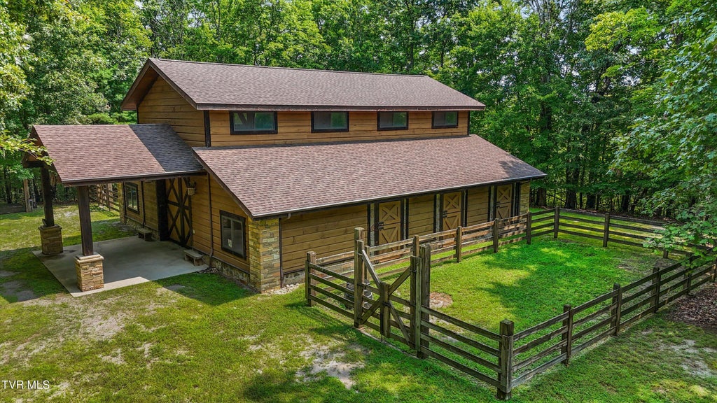 Photo of 993 Red Rock Road, Oneida, TN 37841 (MLS # 9999983)