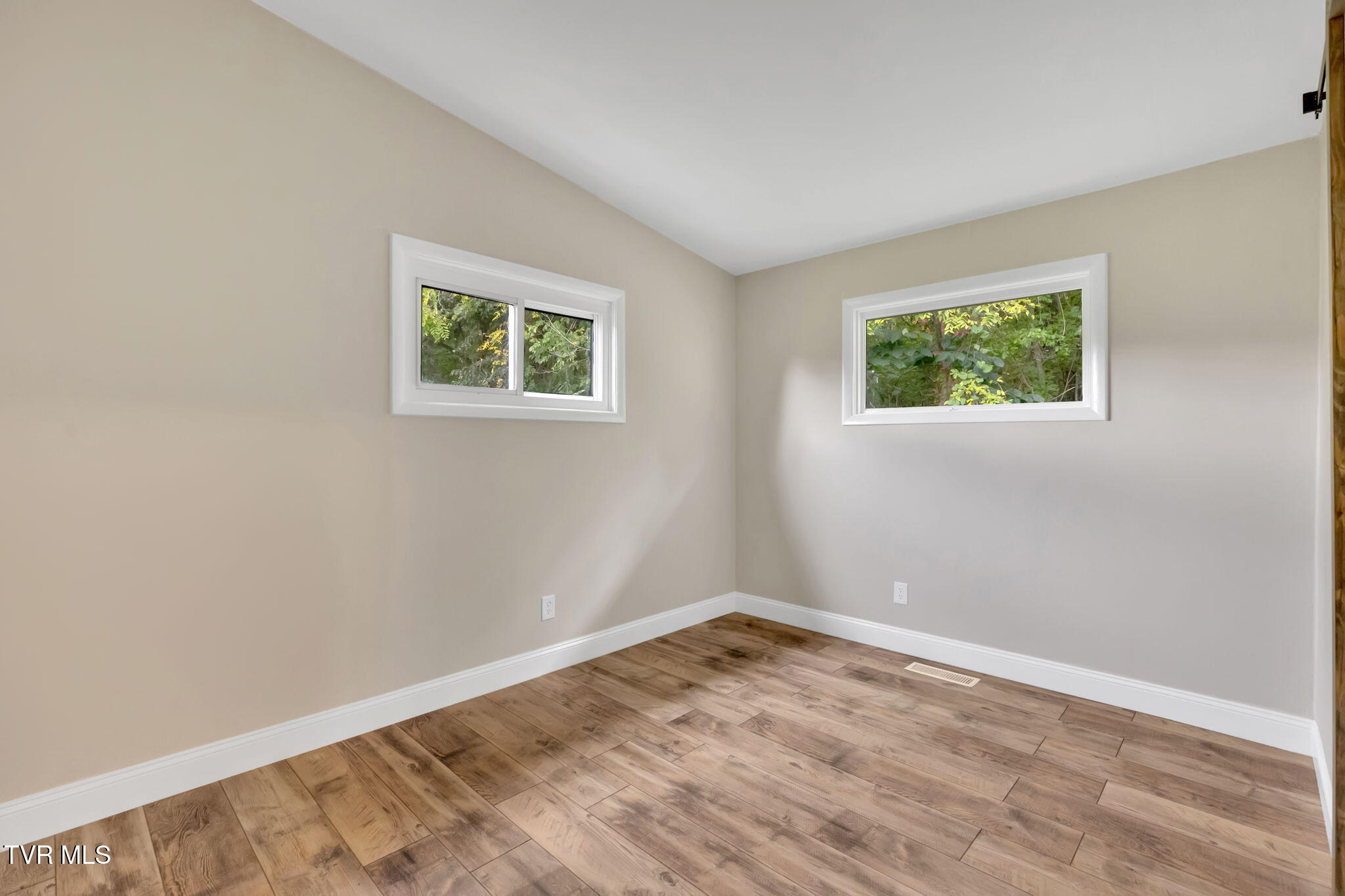 355 Oak Grove Road, Johnson City, Tennessee image 21