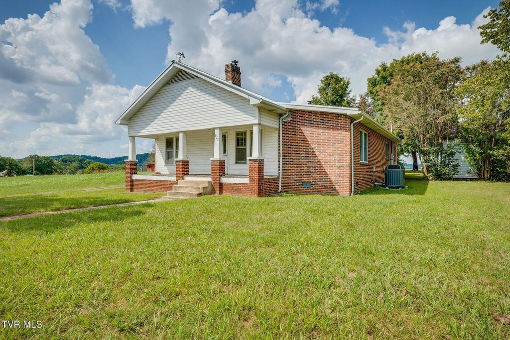 Photo of 873 Highway 81 N, Jonesborough, TN 37659 (MLS # 9985000)