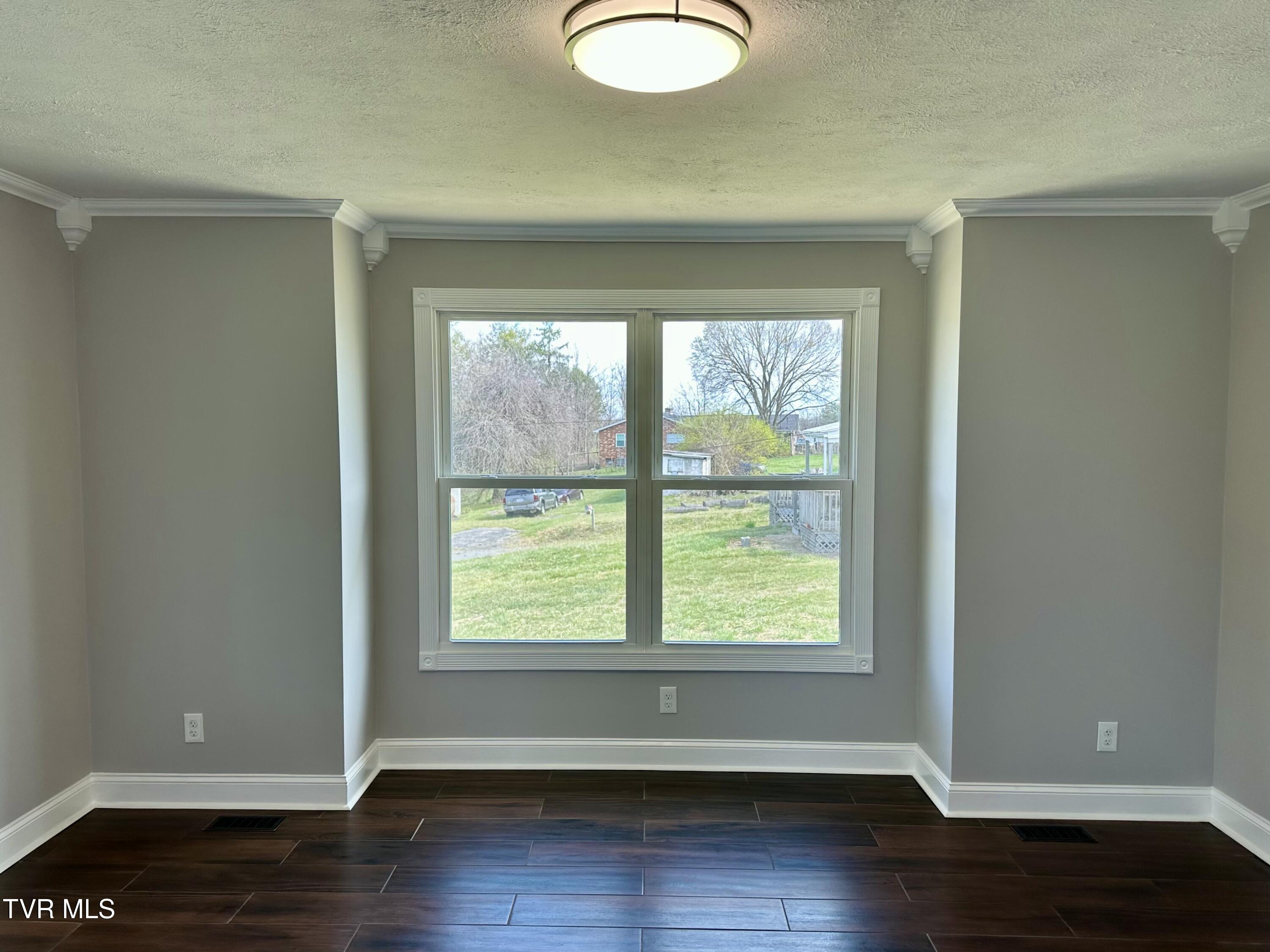 16016 Lee Highway, Bristol, Virginia image 20